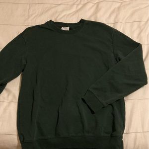Forest green crewneck sweatshirt